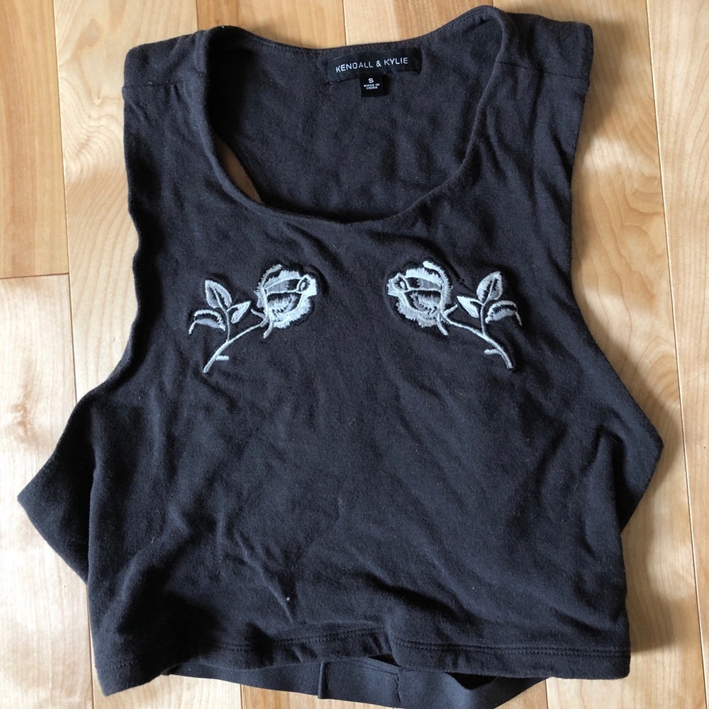 Kendall and Kylie crop top tank